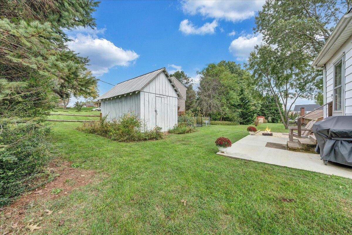 7613 Barrens RD