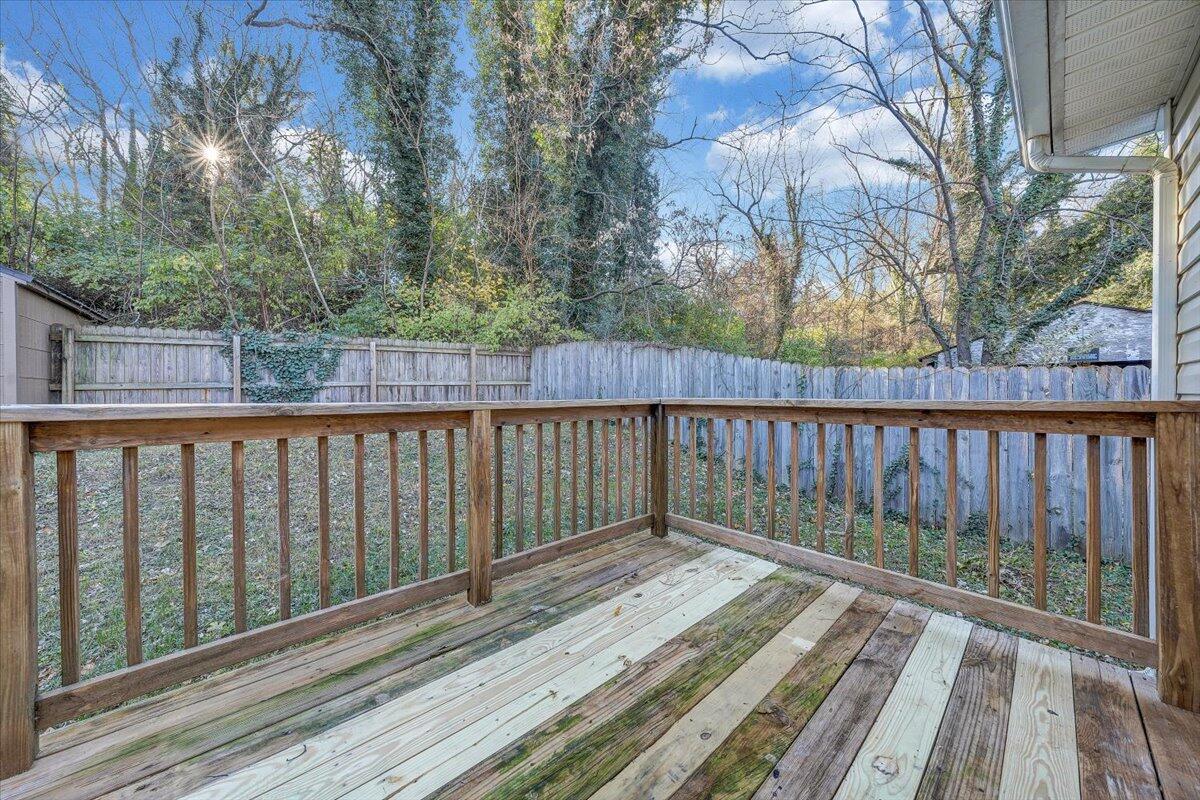 1817 Greenbrier AVE SE