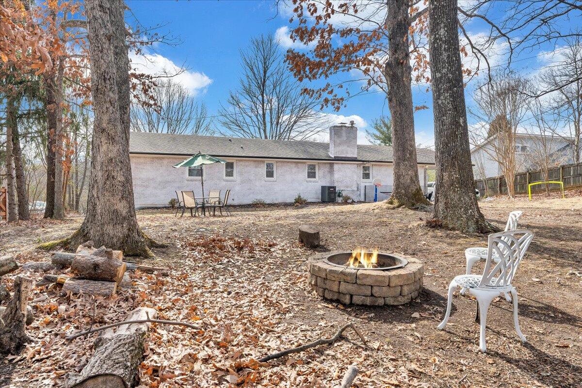 4111 Chesterton ST SW