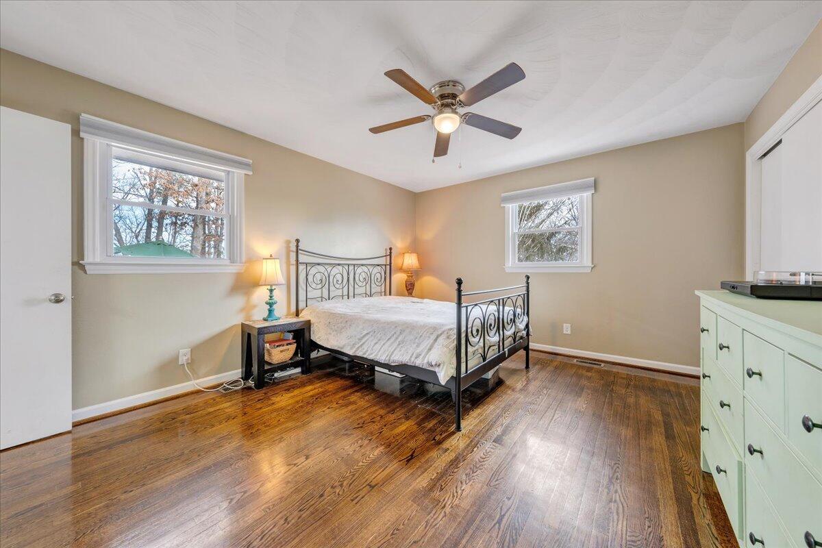 4111 Chesterton ST SW