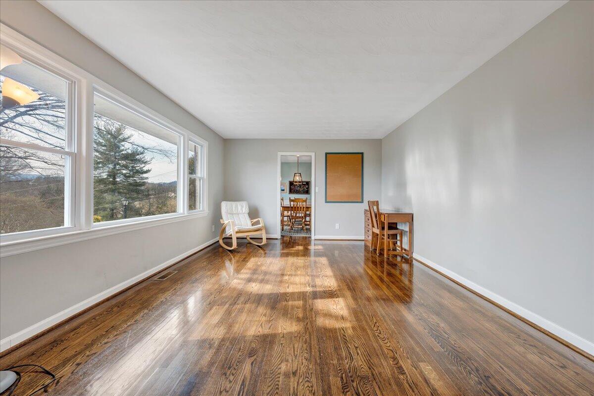 4111 Chesterton ST SW