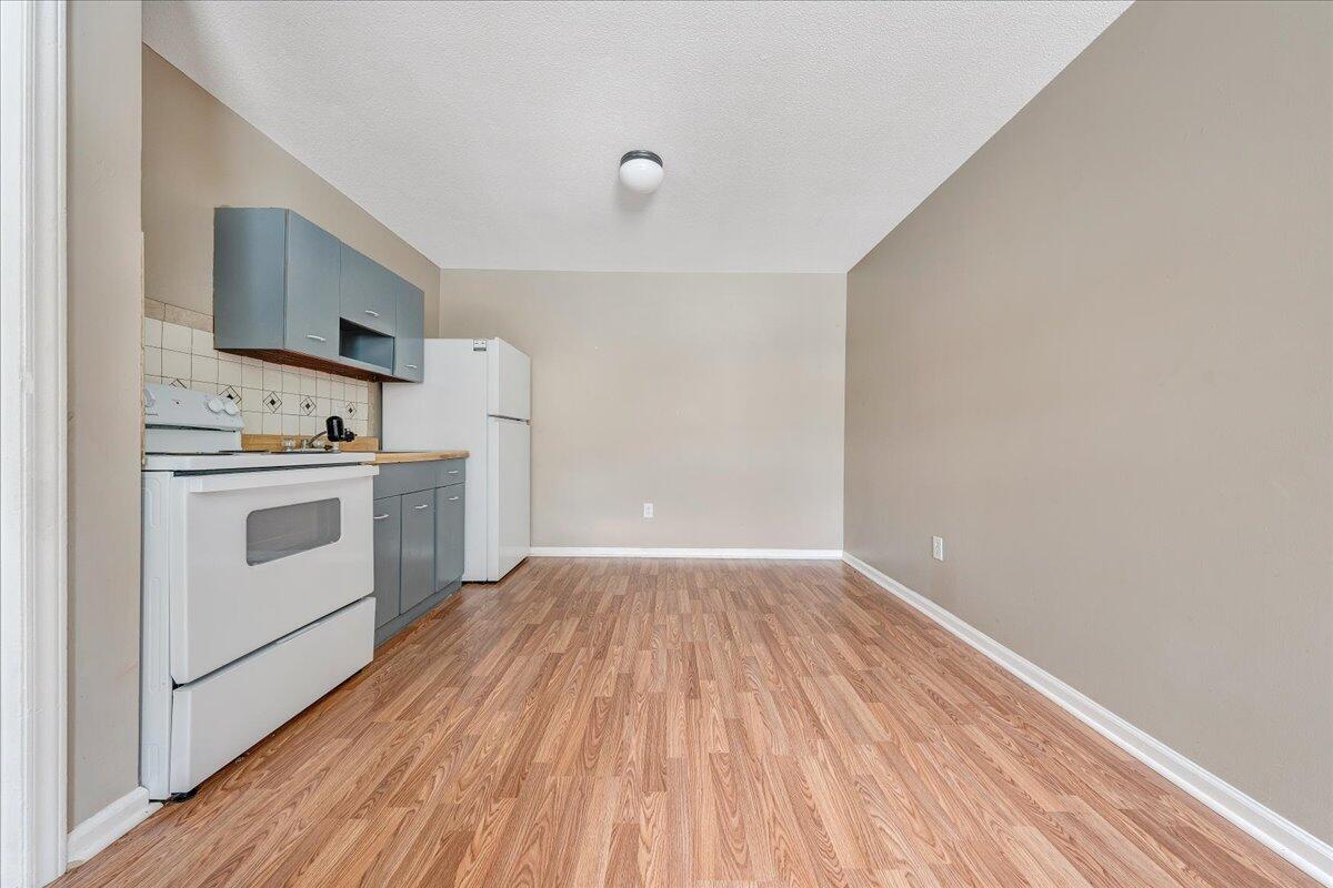 284 Farmers Mountain RD