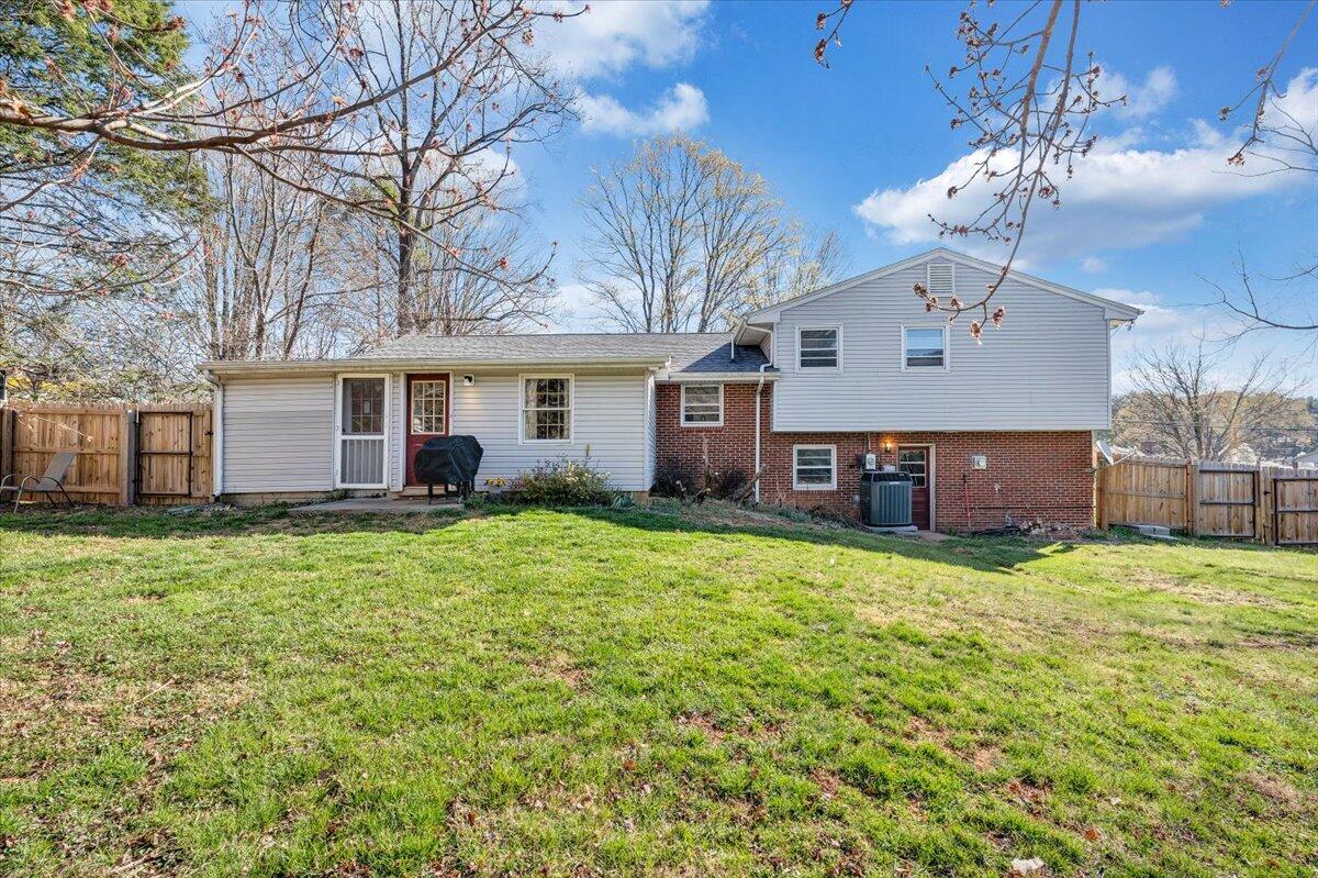 509 Azalea RD
