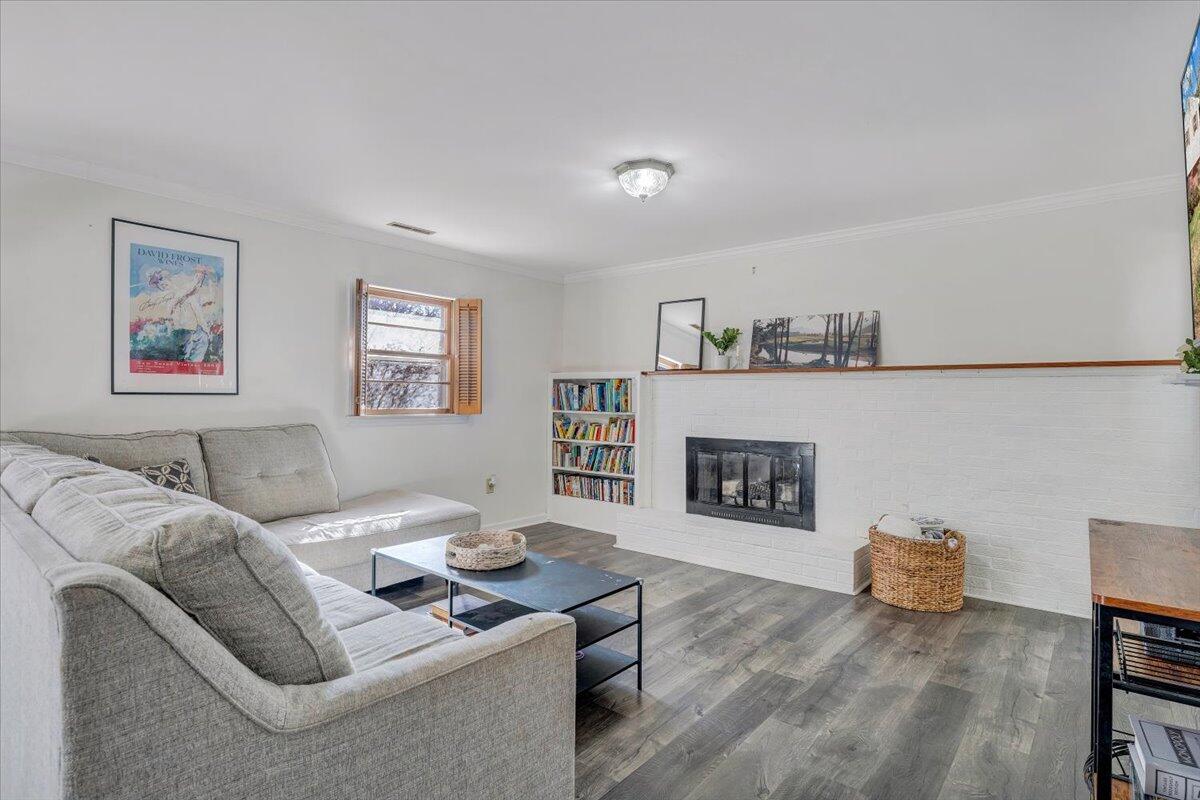 509 Azalea RD