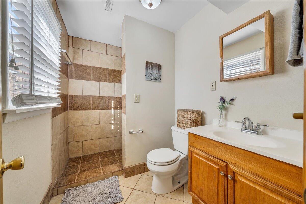 509 Azalea RD