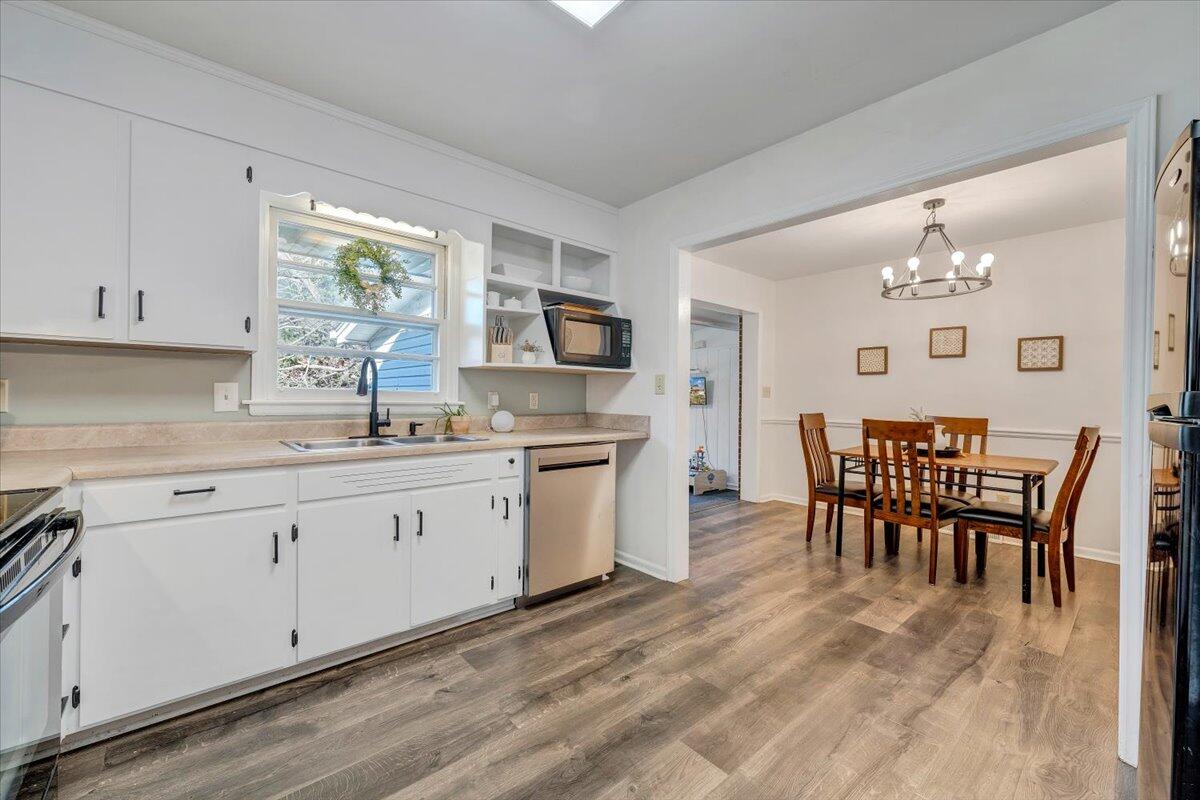 509 Azalea RD