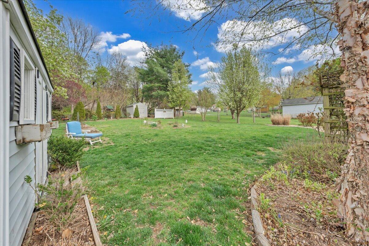 5429 Taney DR