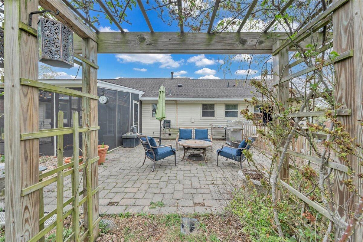 5429 Taney DR