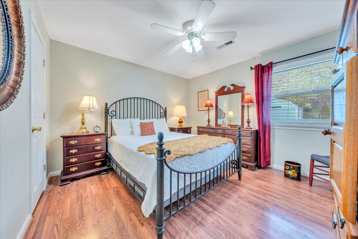 5429 Taney DR