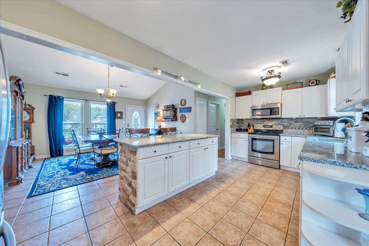 5429 Taney DR
