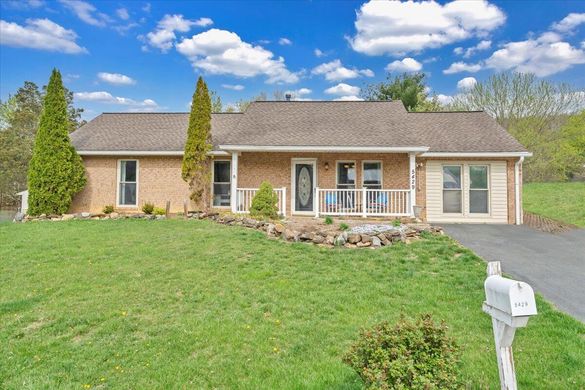 5429 Taney DR