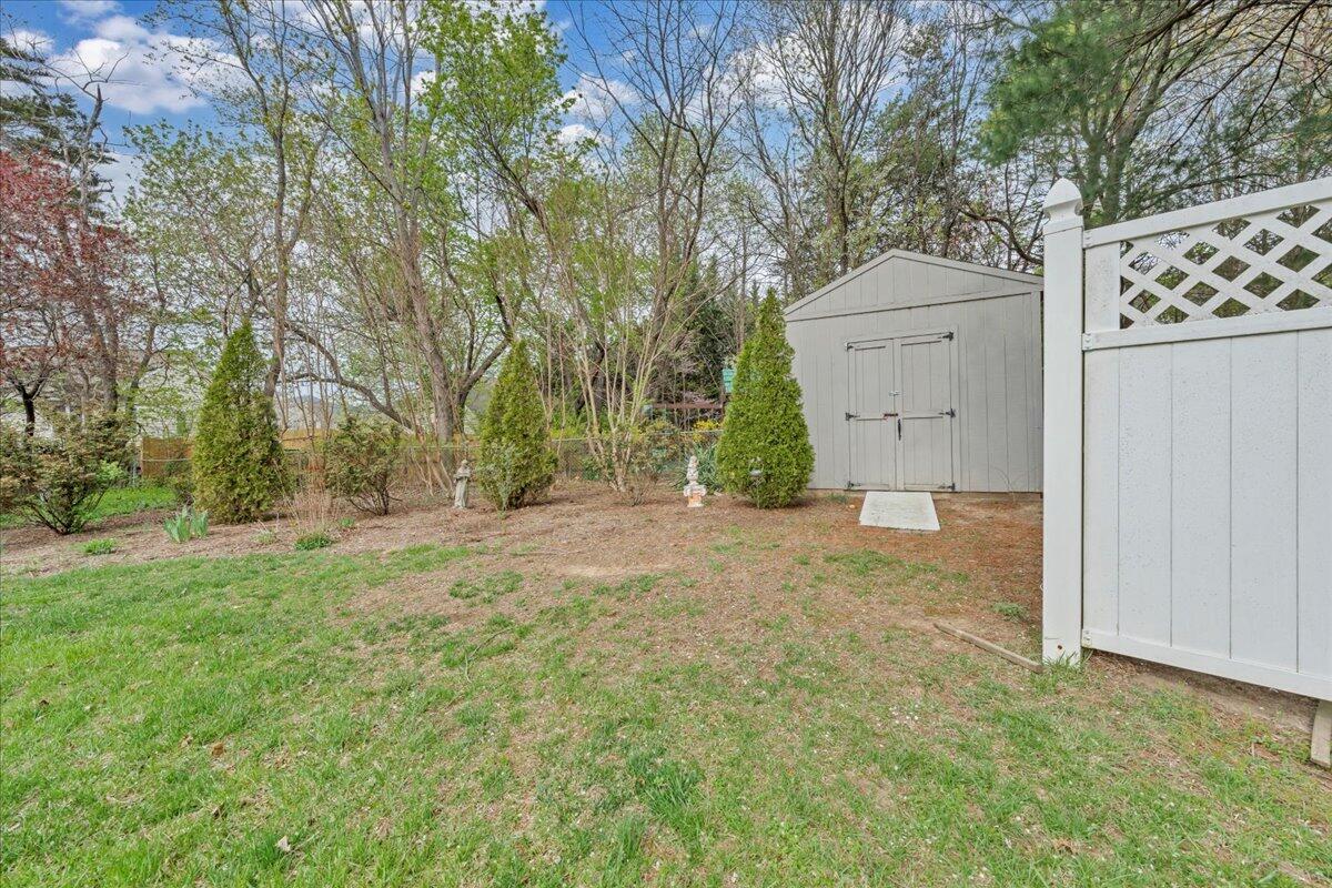5429 Taney DR