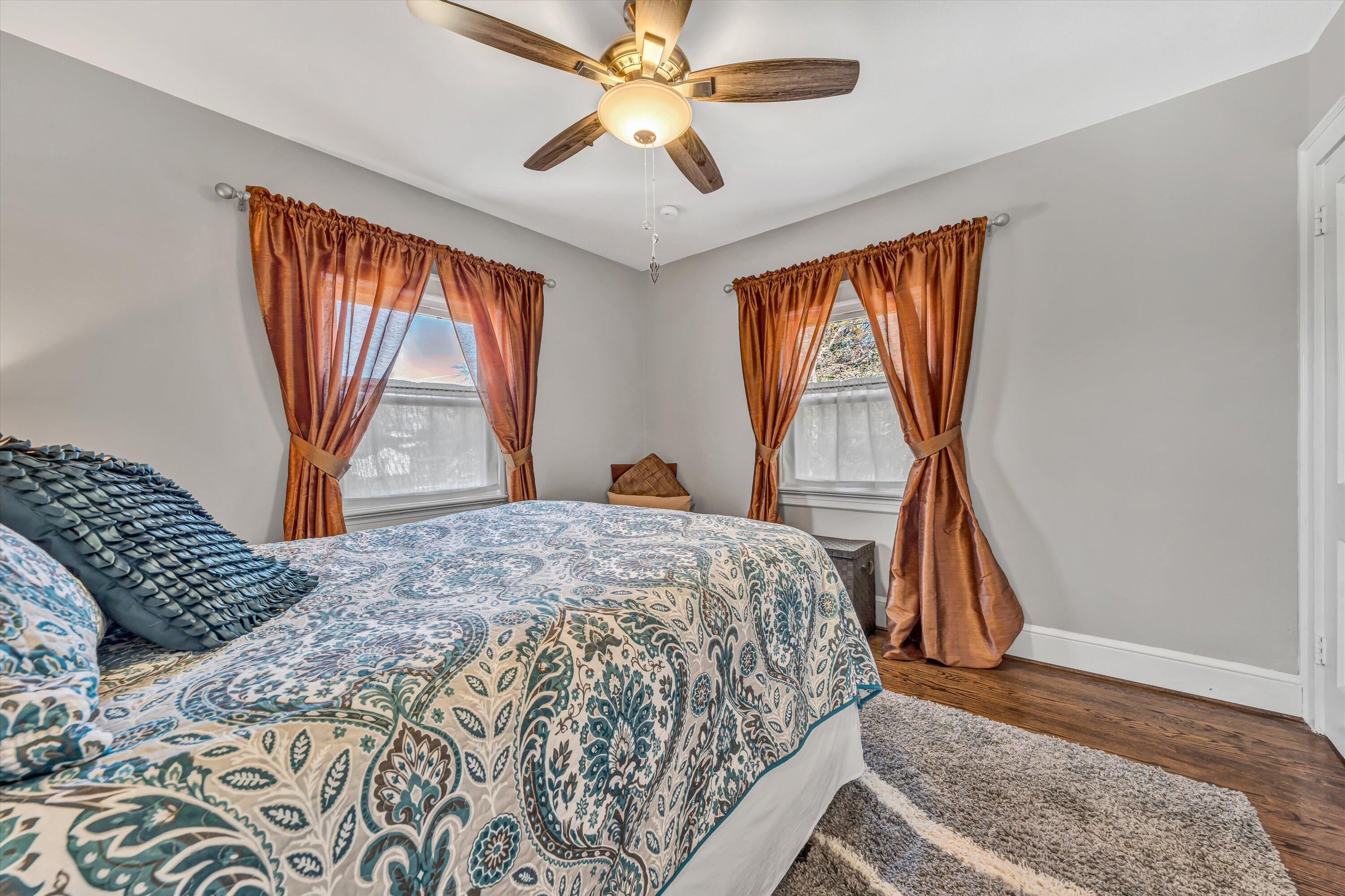 2418 Oakland BLVD NW