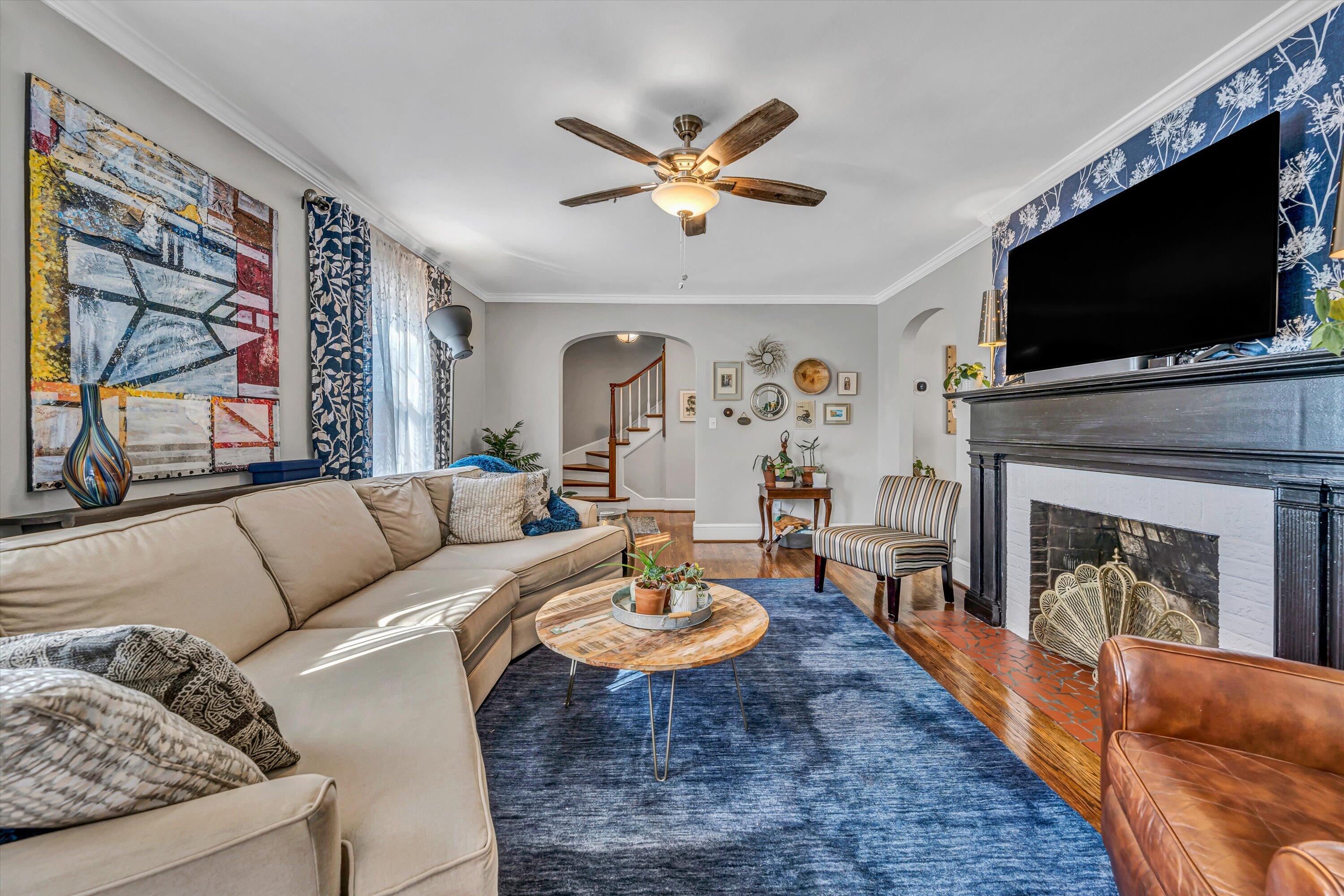 2418 Oakland BLVD NW