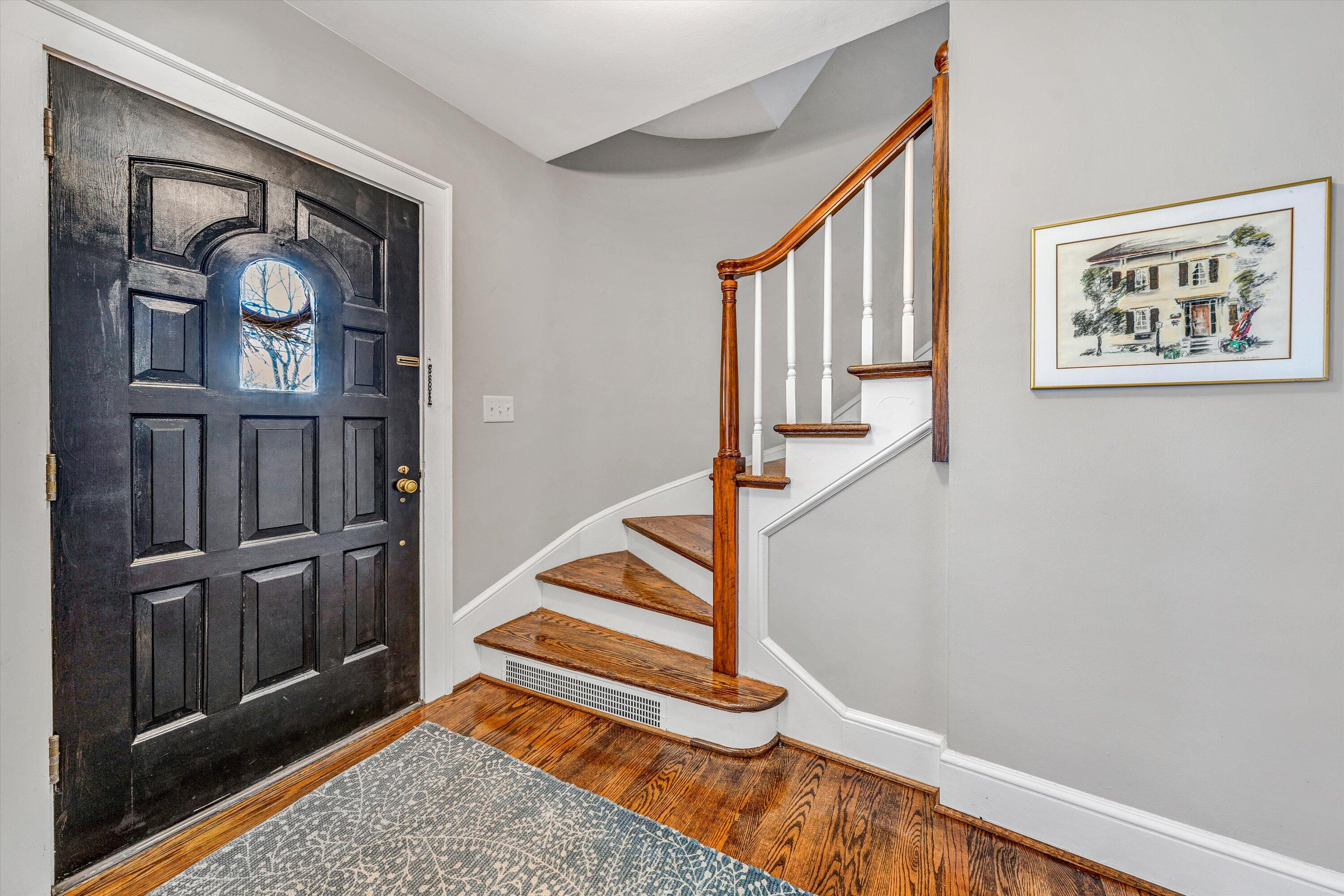 2418 Oakland BLVD NW