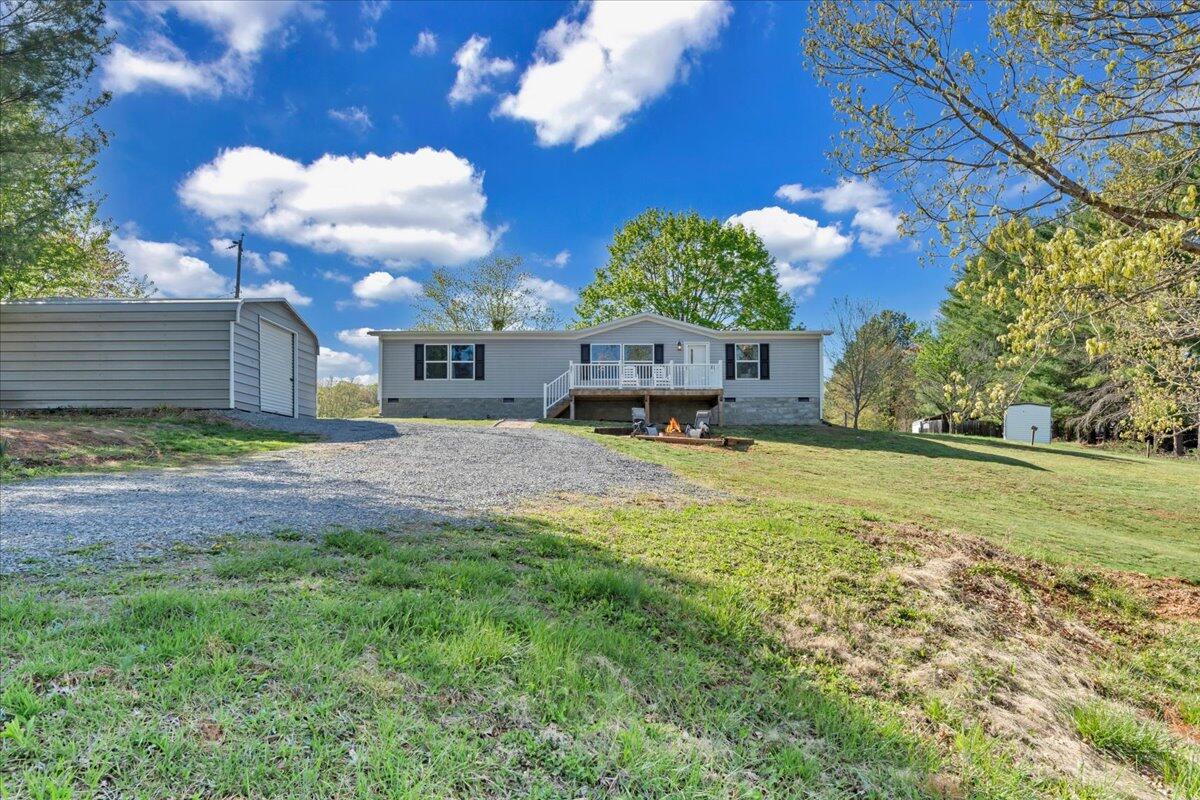 301 Village DR