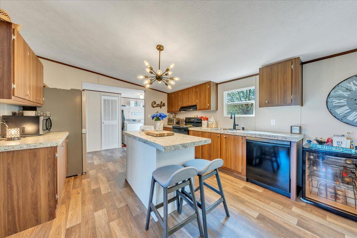 301 Village DR