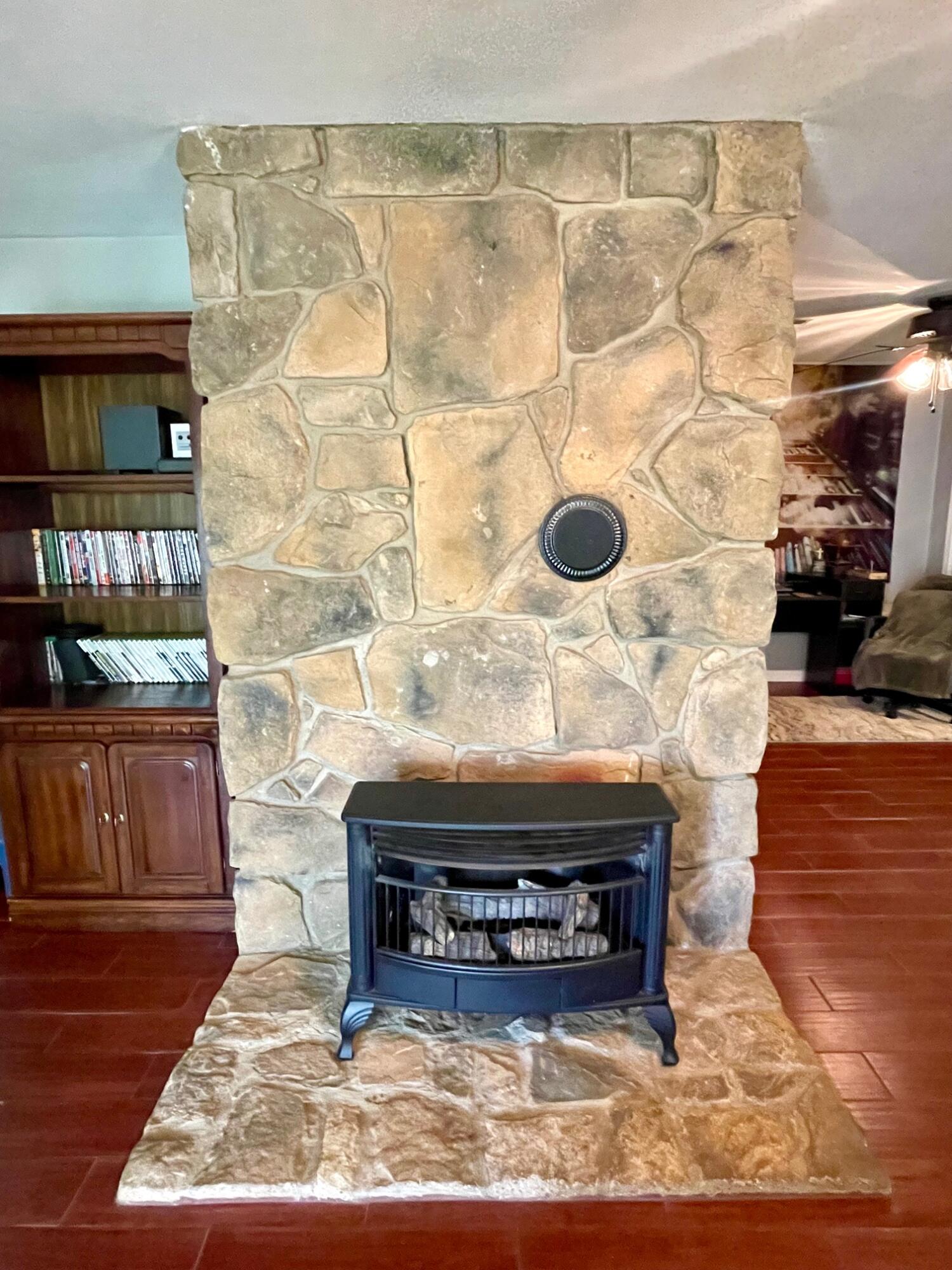 103 Cables CT