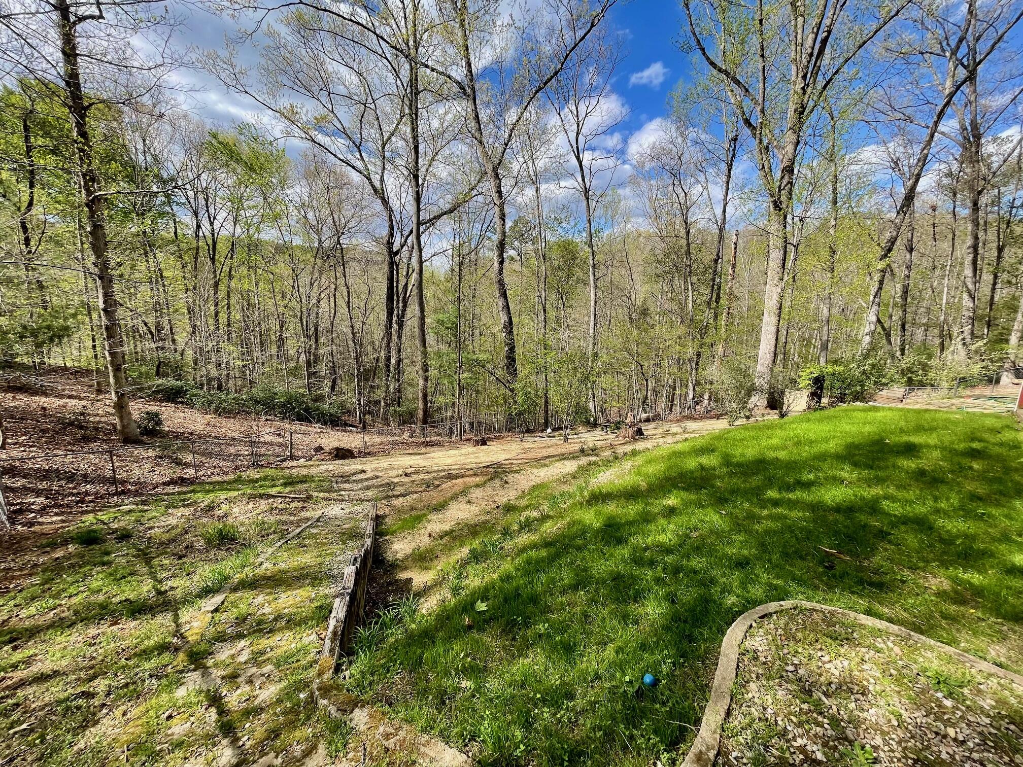 103 Cables CT