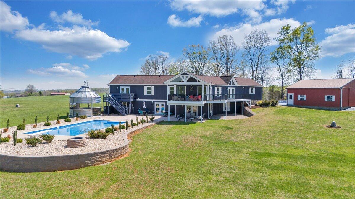 1657 Morgans Church RD