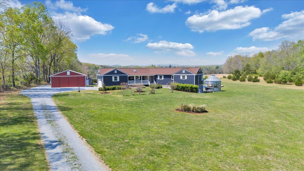 1657 Morgans Church RD