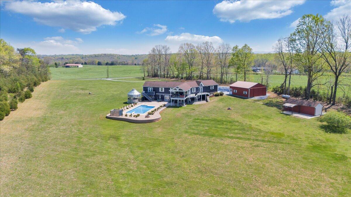 1657 Morgans Church RD