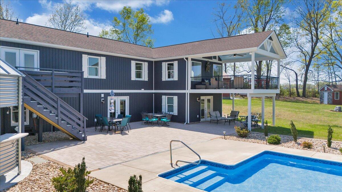 1657 Morgans Church RD