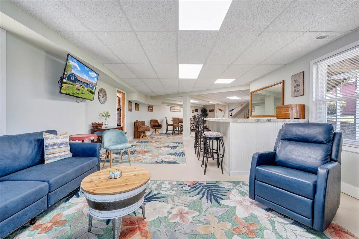 1657 Morgans Church RD