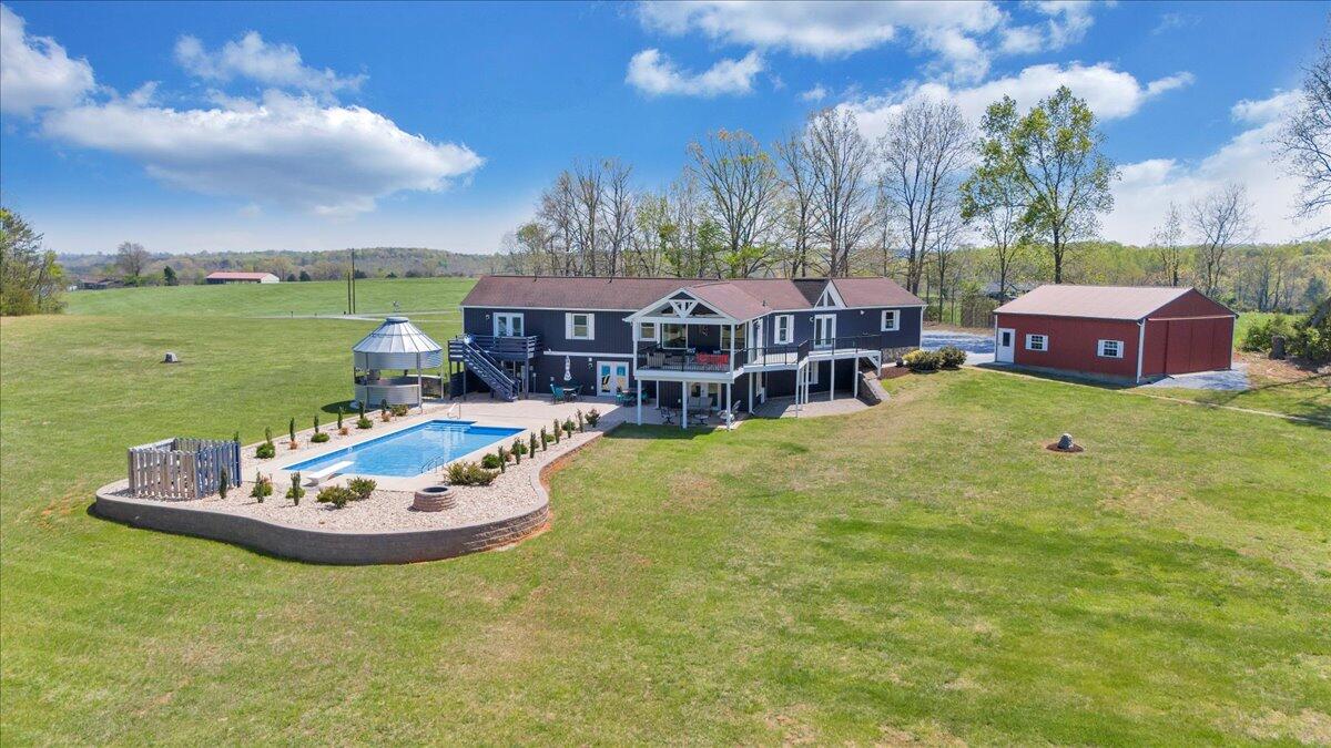 1657 Morgans Church RD