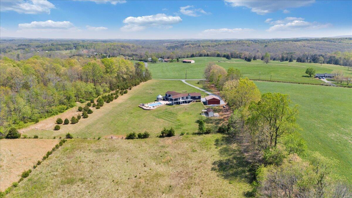 1657 Morgans Church RD