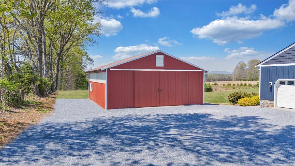 1657 Morgans Church RD