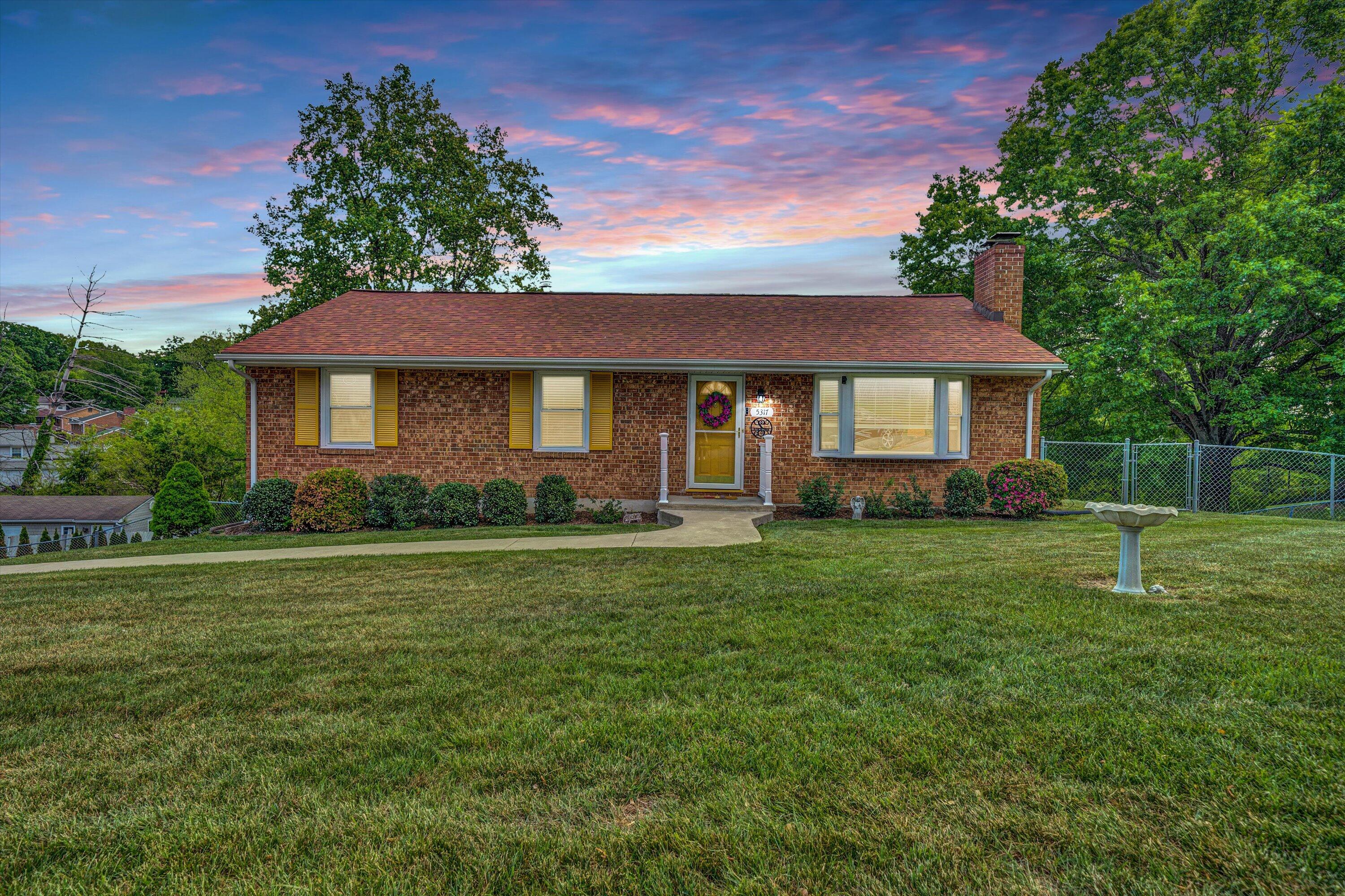 5317 Eveningwood LN