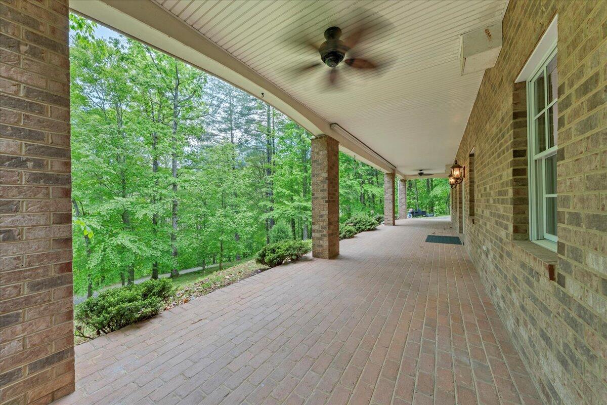 640 Flanders RD