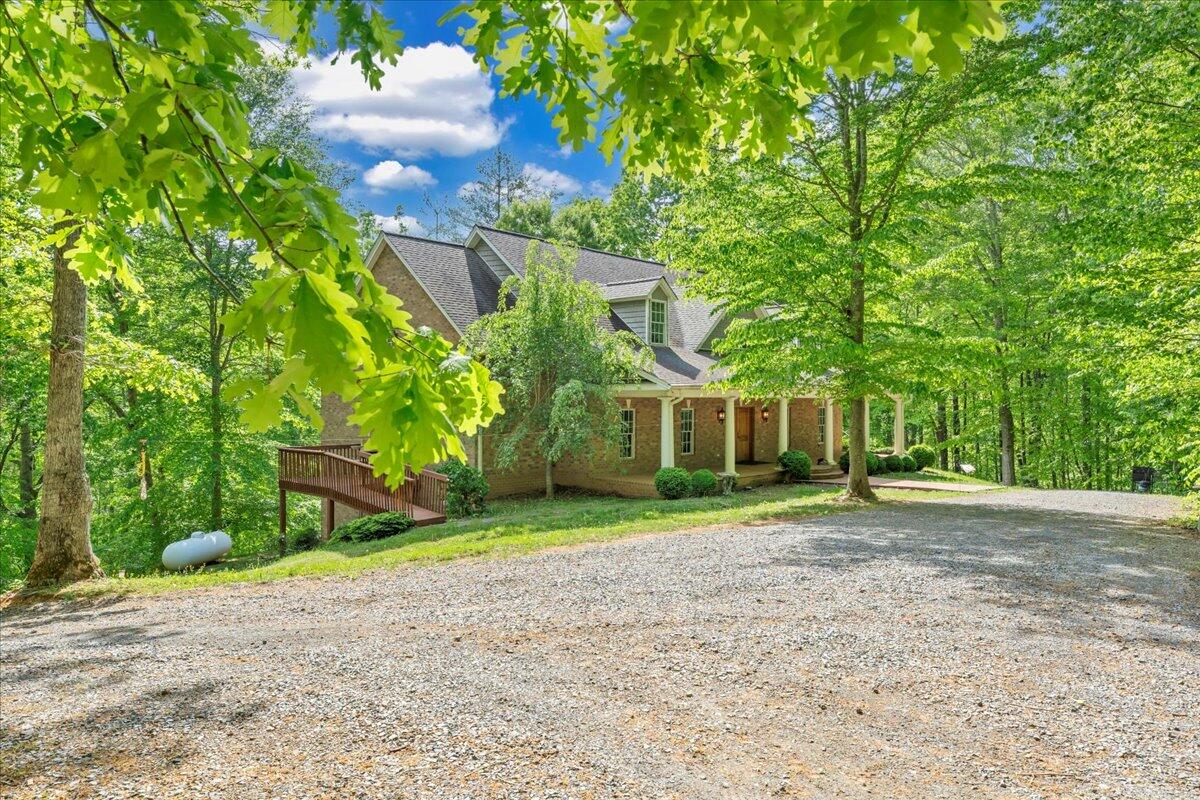 640 Flanders RD
