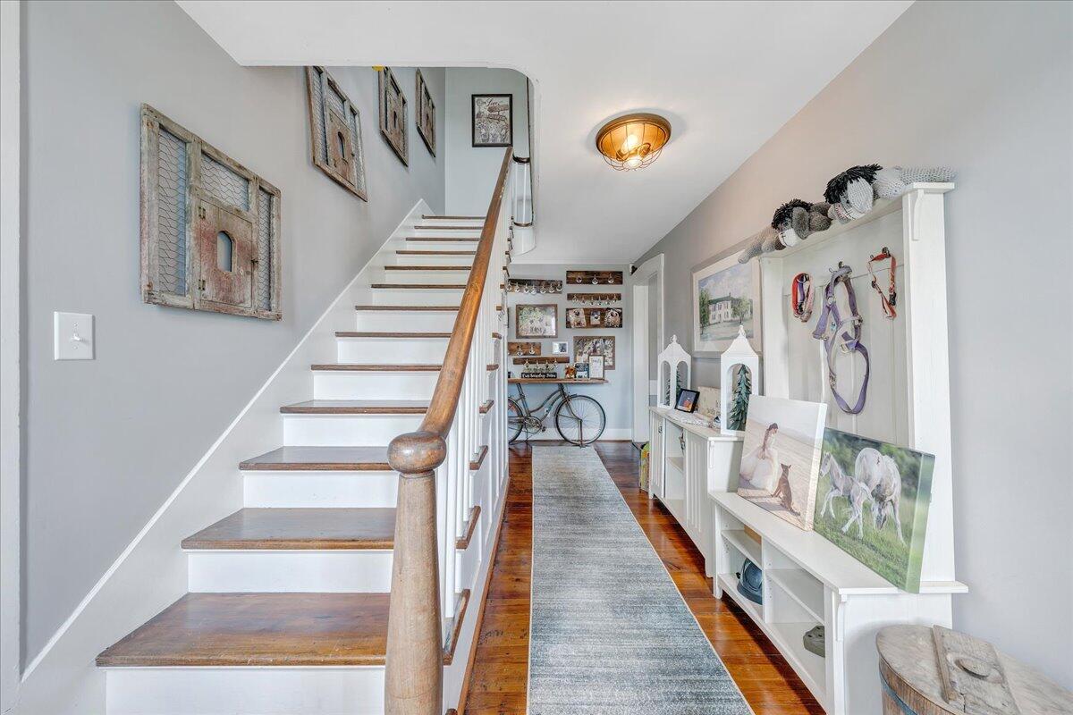 2148 Mountain View RD