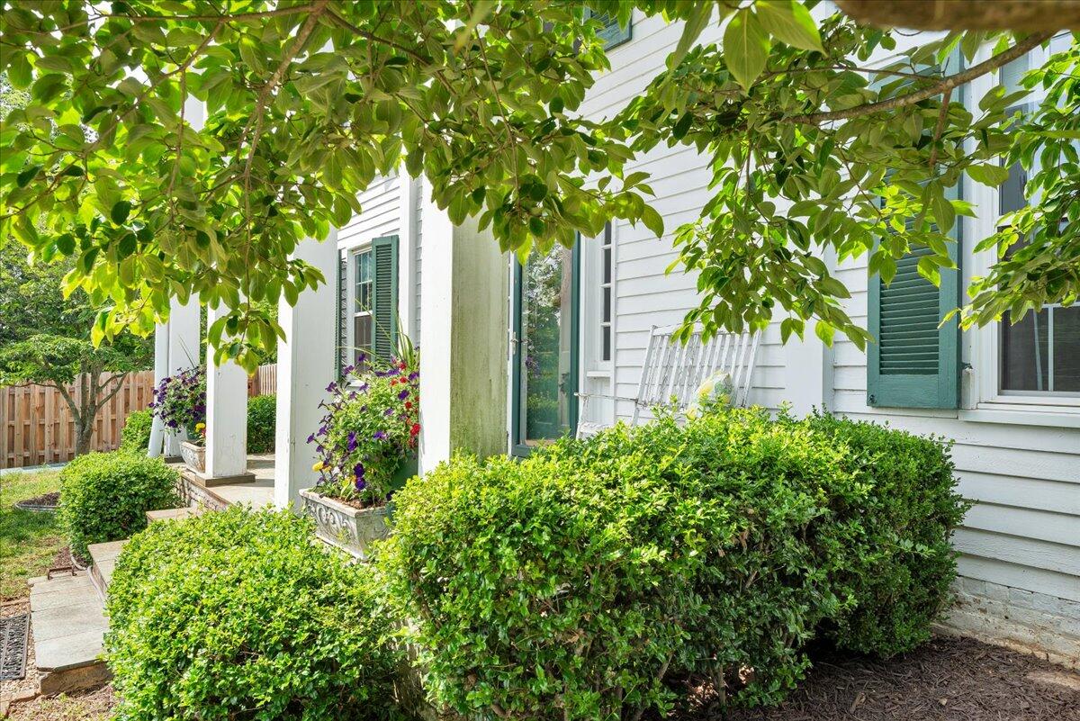 2148 Mountain View RD