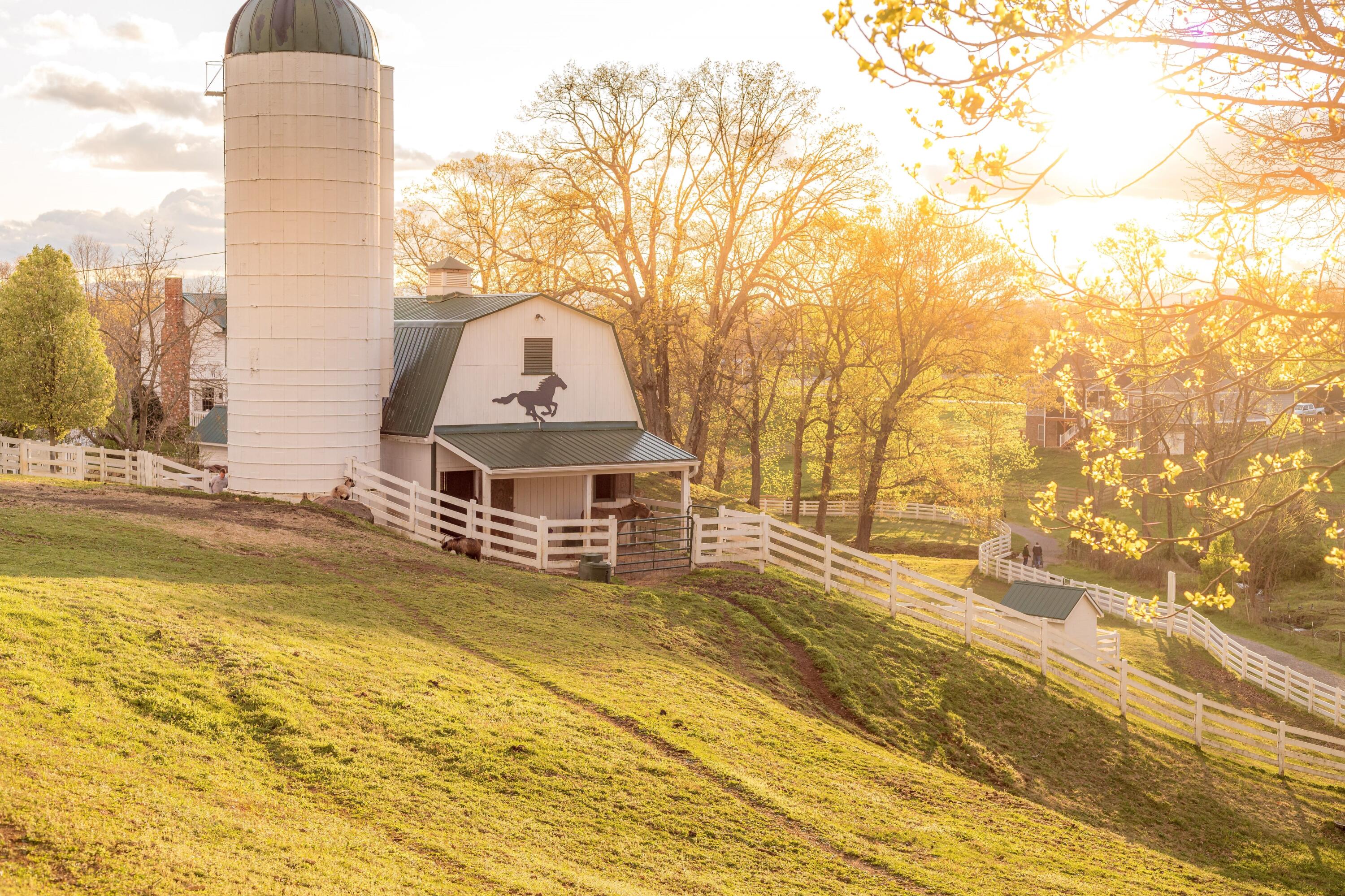 2148 Mountain View RD