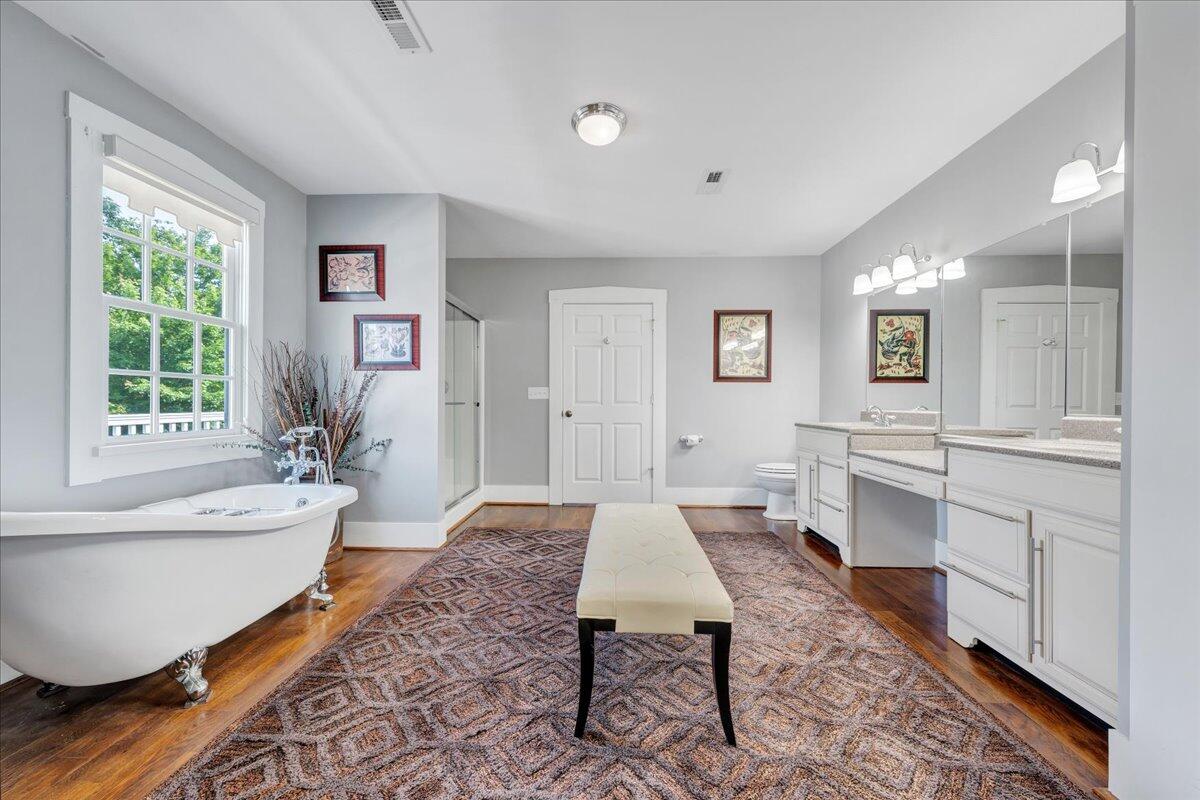 2148 Mountain View RD