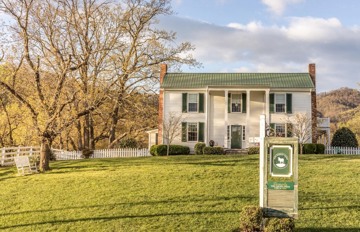 2148 Mountain View RD