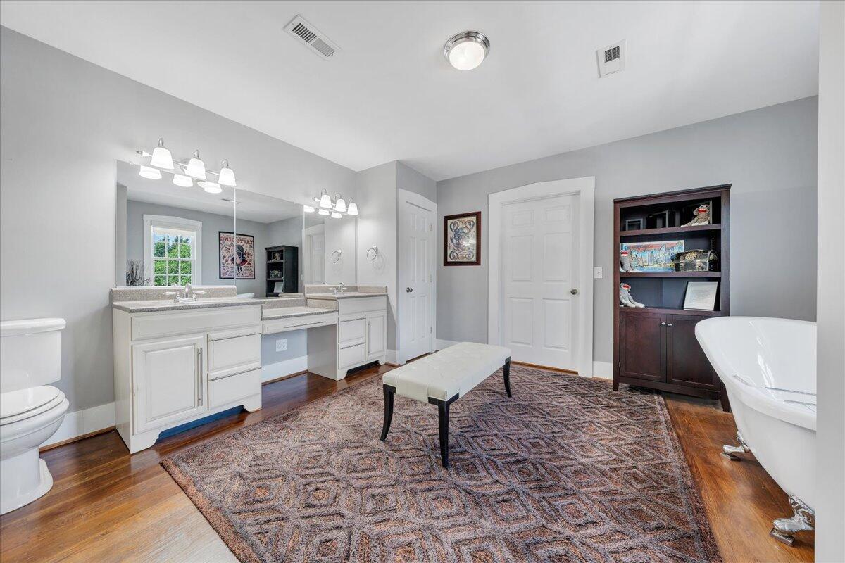 2148 Mountain View RD