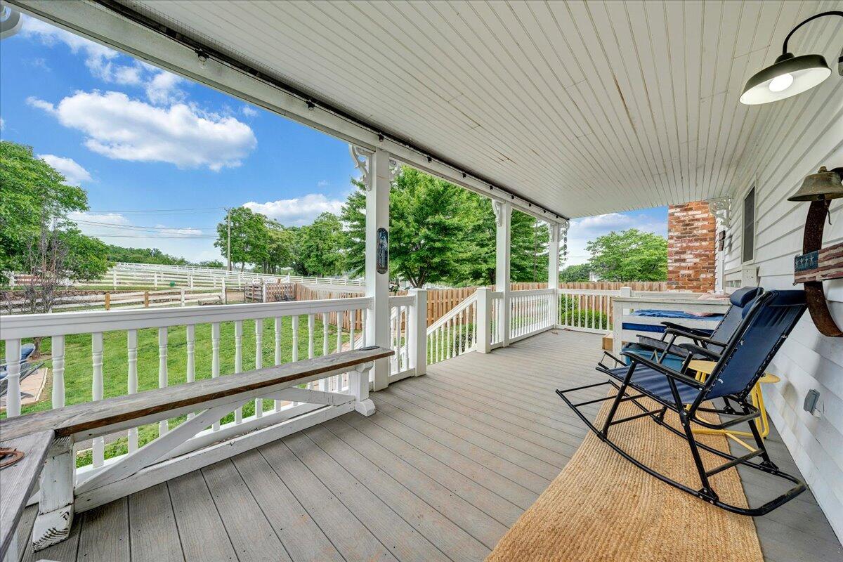 2148 Mountain View RD