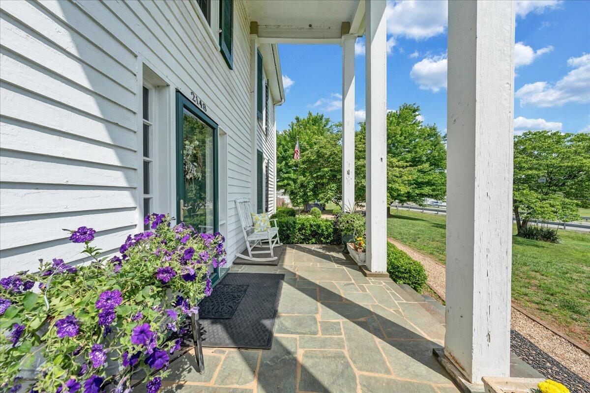 2148 Mountain View RD