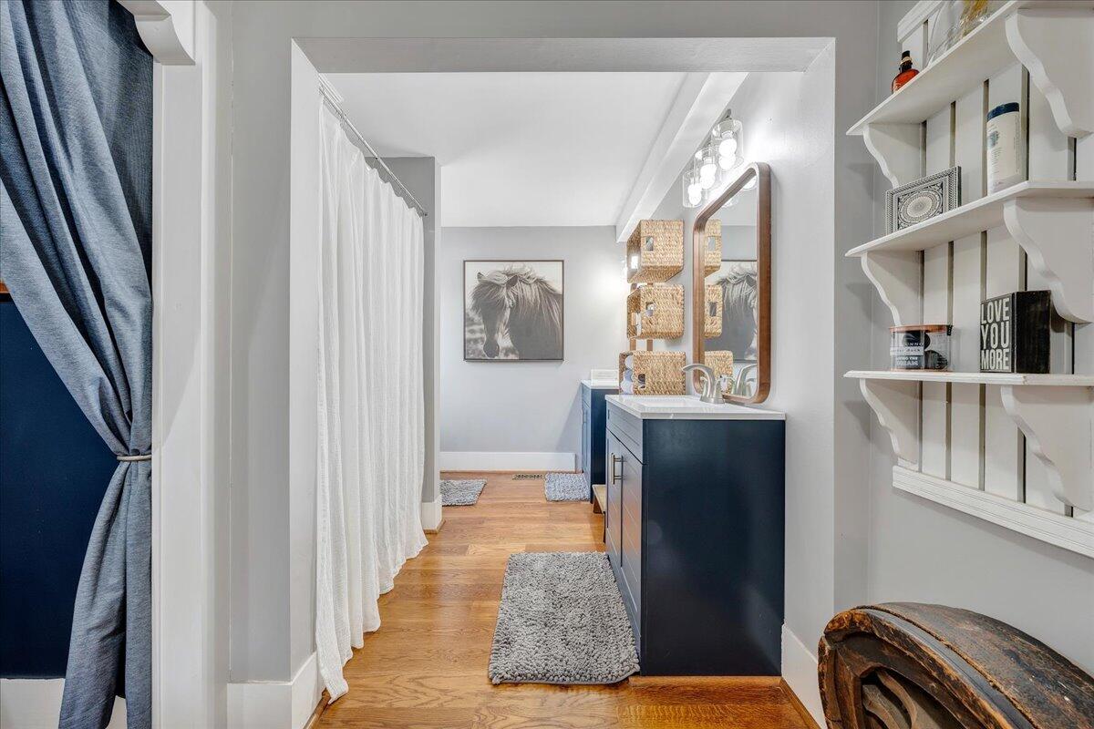 2148 Mountain View RD