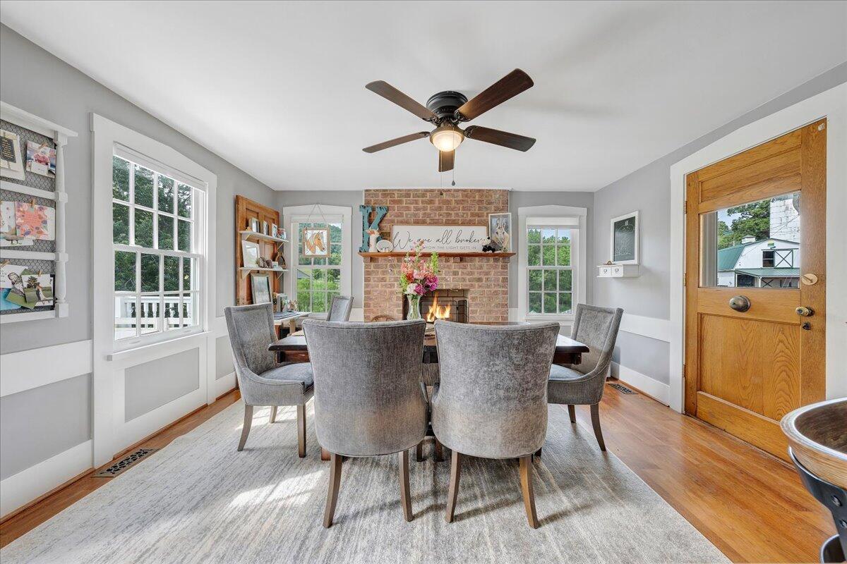 2148 Mountain View RD