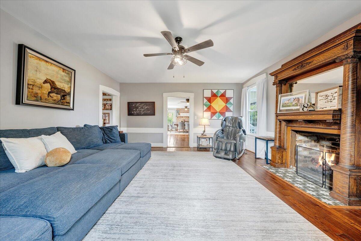 2148 Mountain View RD