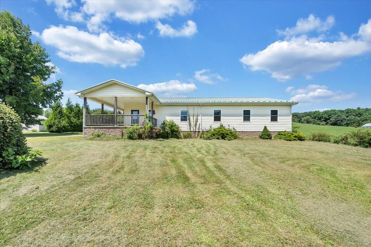 8163 Floyd Hwy N