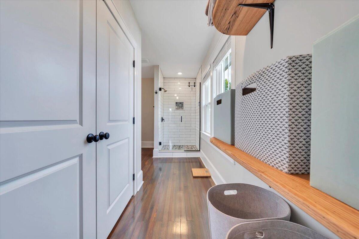 2109 Memorial AVE SW