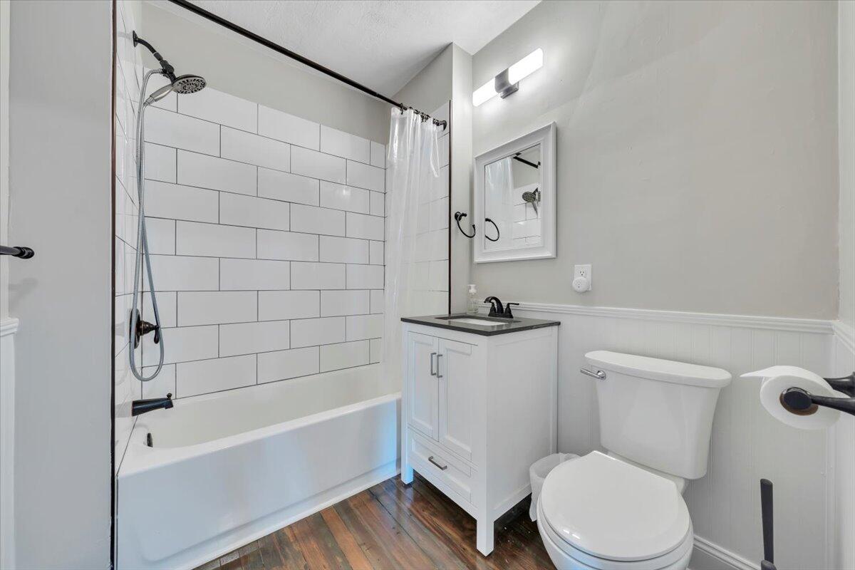 2109 Memorial AVE SW