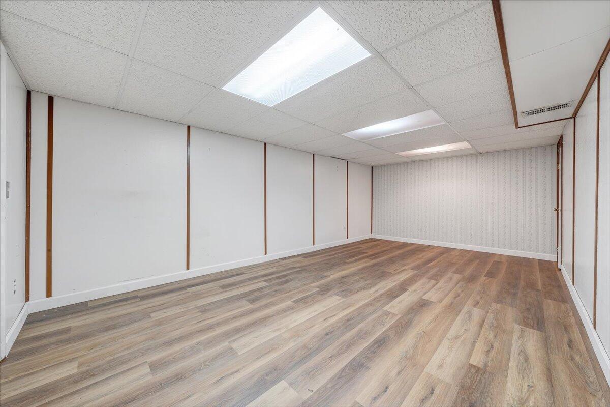 330 Houston AVE NE