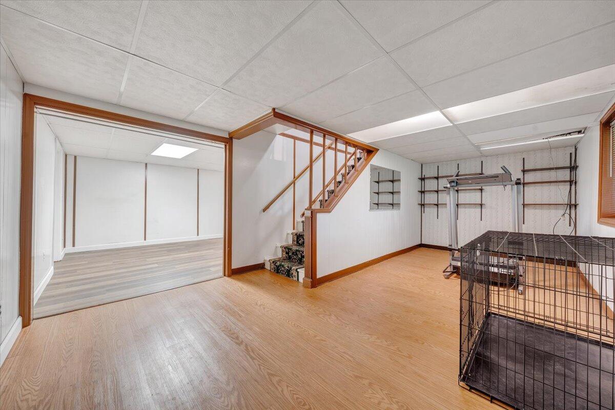 330 Houston AVE NE